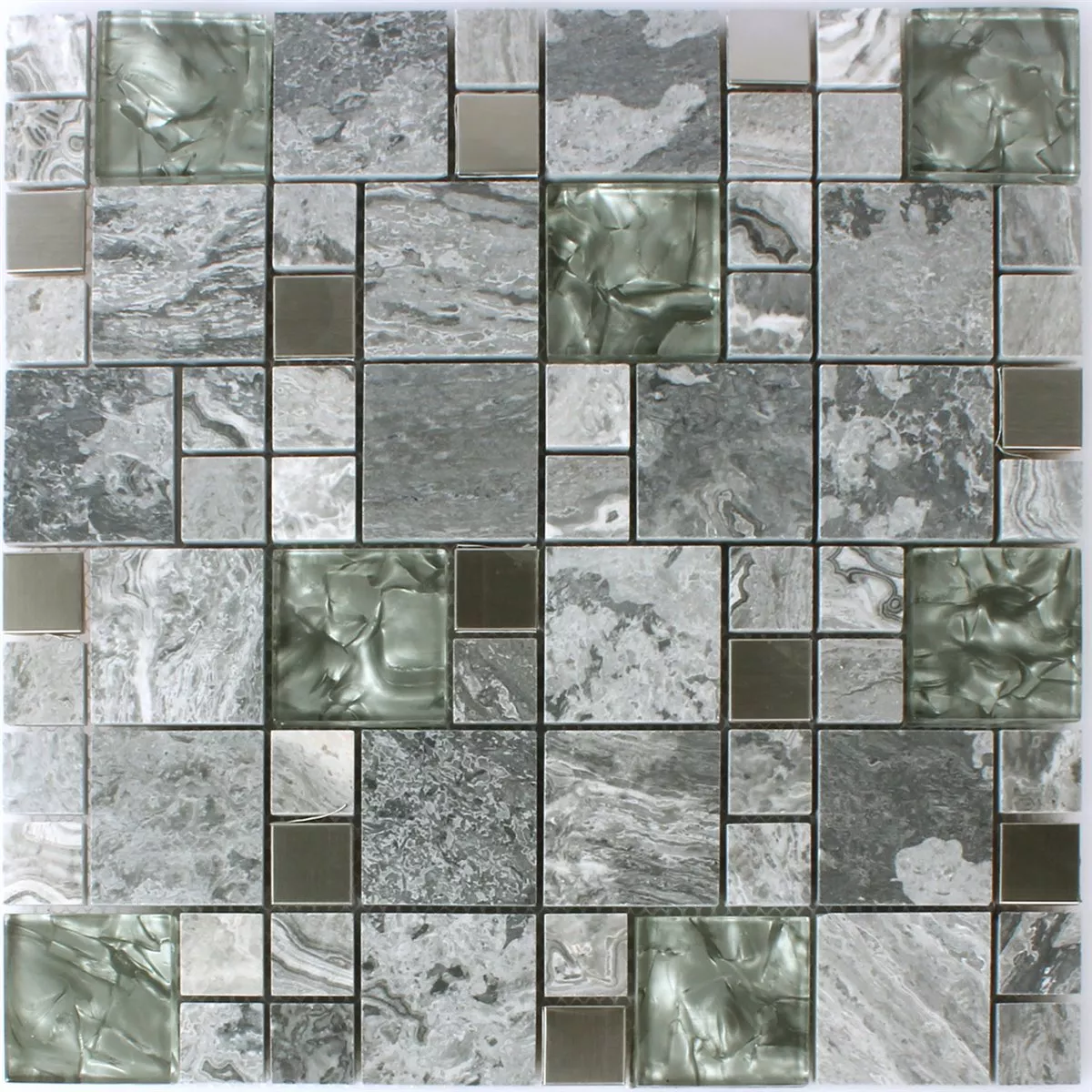 Muster von Mosaikfliesen Metall Glas Naturstein Mix Grau Silber