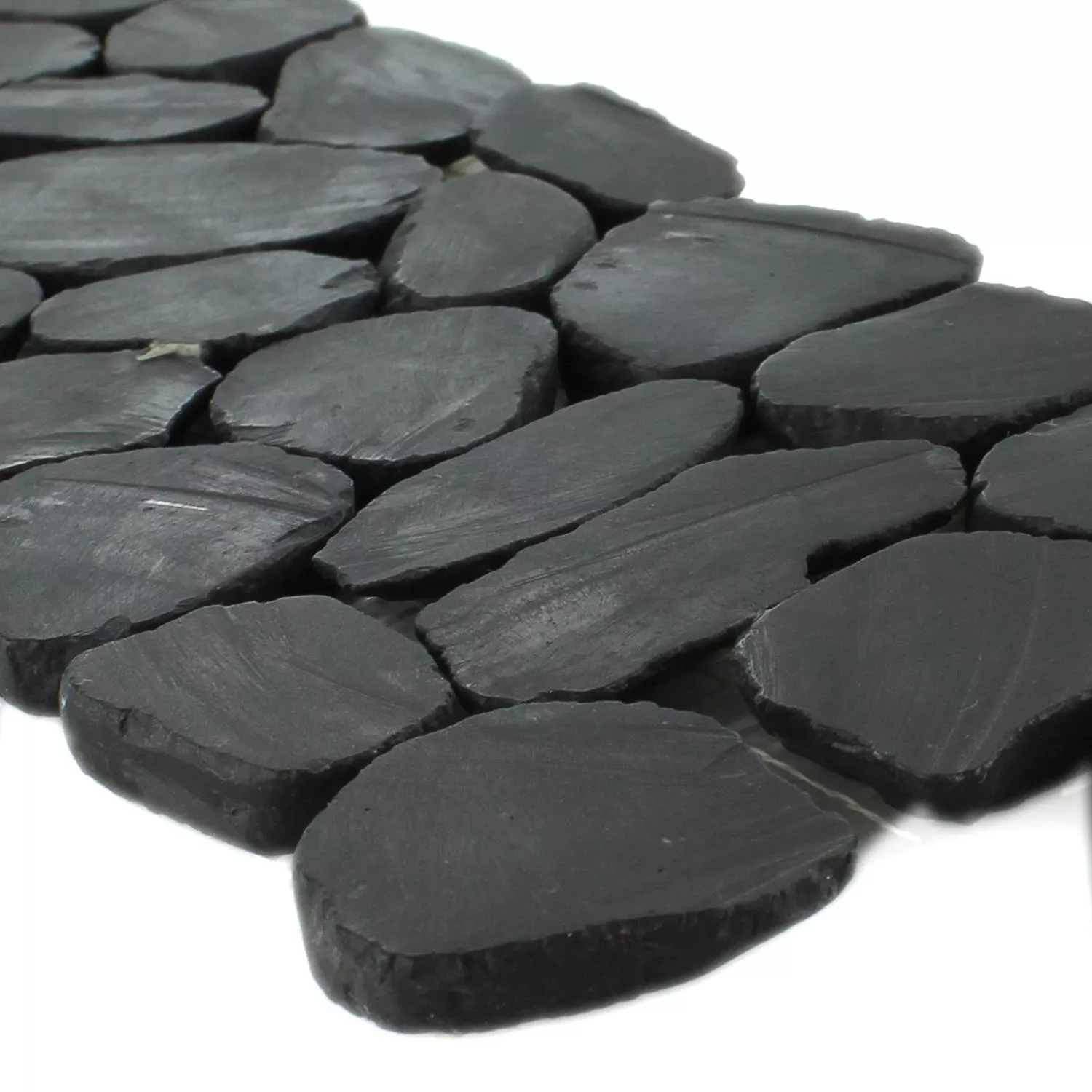 Flusskiesel Bordüre 10x30cm Anthrazit Pebble