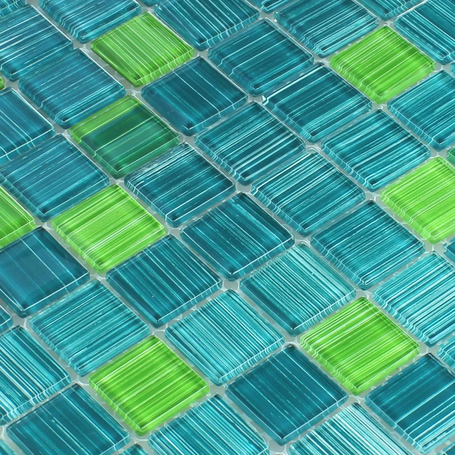 Muster von Glasmosaik Fliesen Gestreift Grün Mix