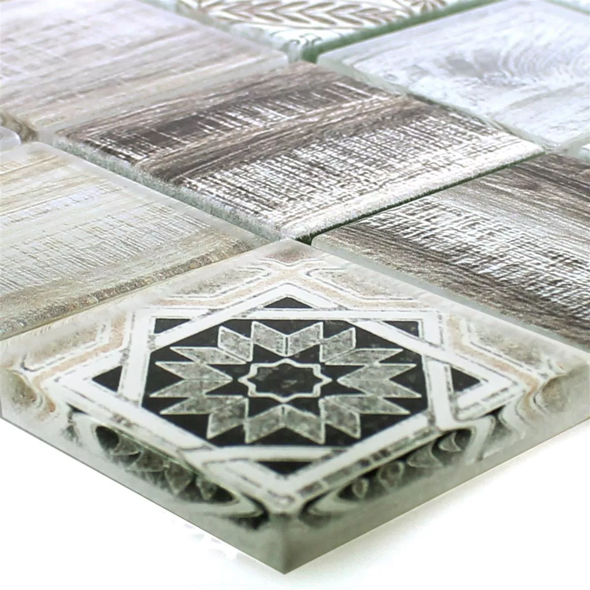 Muster von Glasmosaik Fliesen Holzoptik Makarska Beige