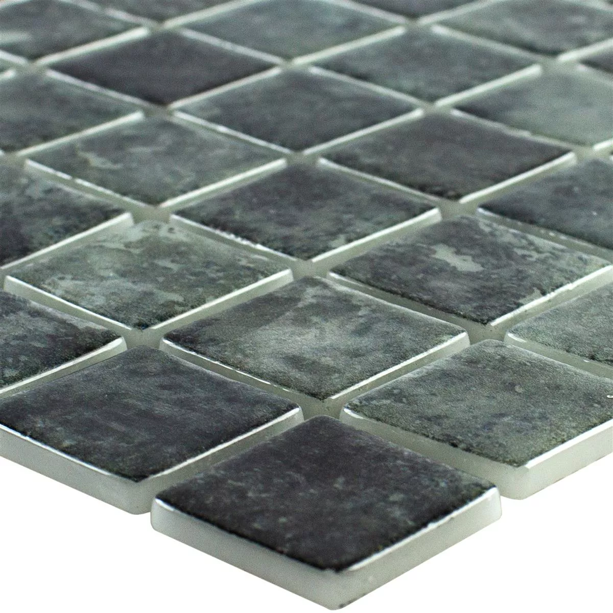 Mosaïque verre pour piscine Baltic Noir 25x25mm Mosaïque verre pour piscine Baltic Noir 25x25mm