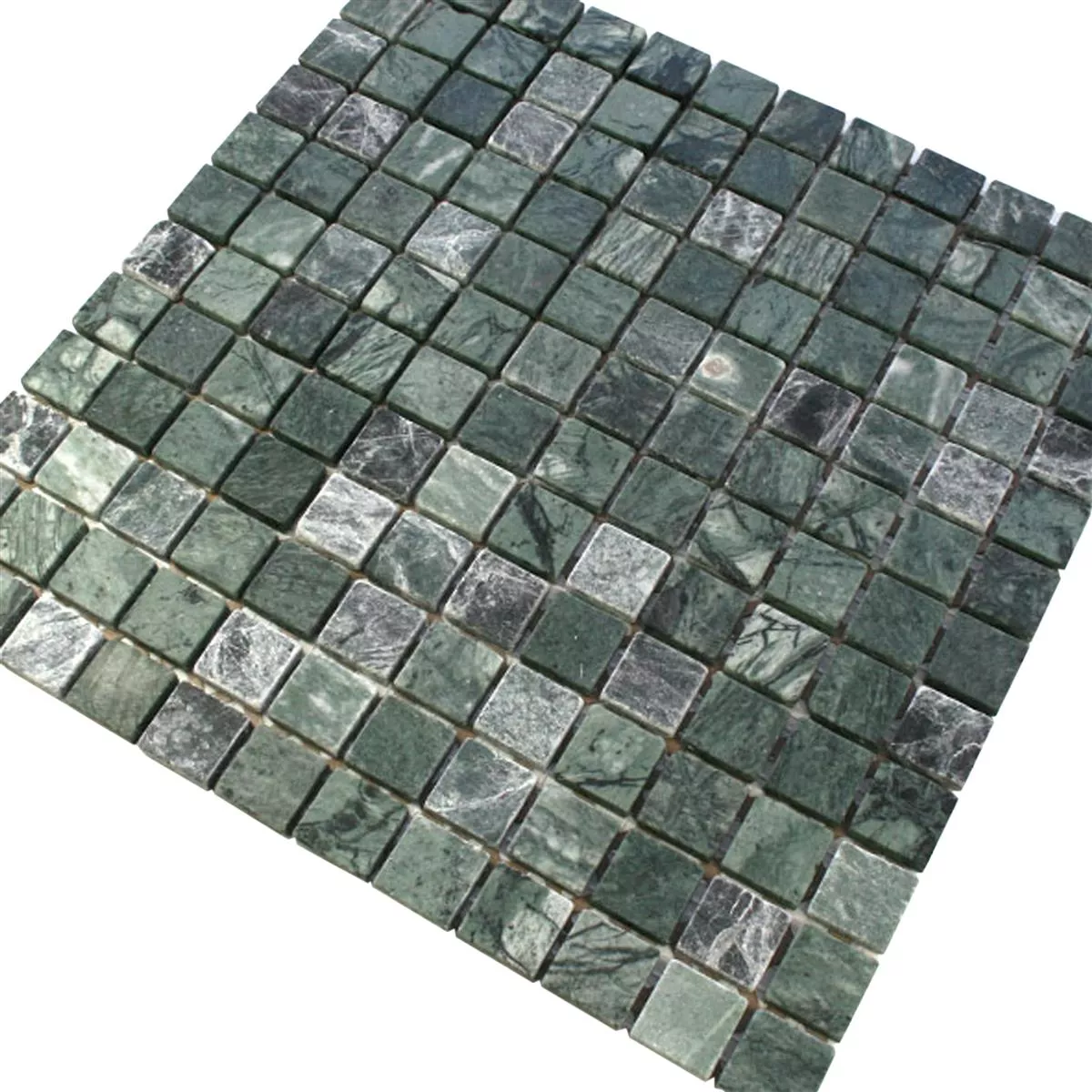 Muster von Mosaikfliesen Marmor 23x23x8mm Verde