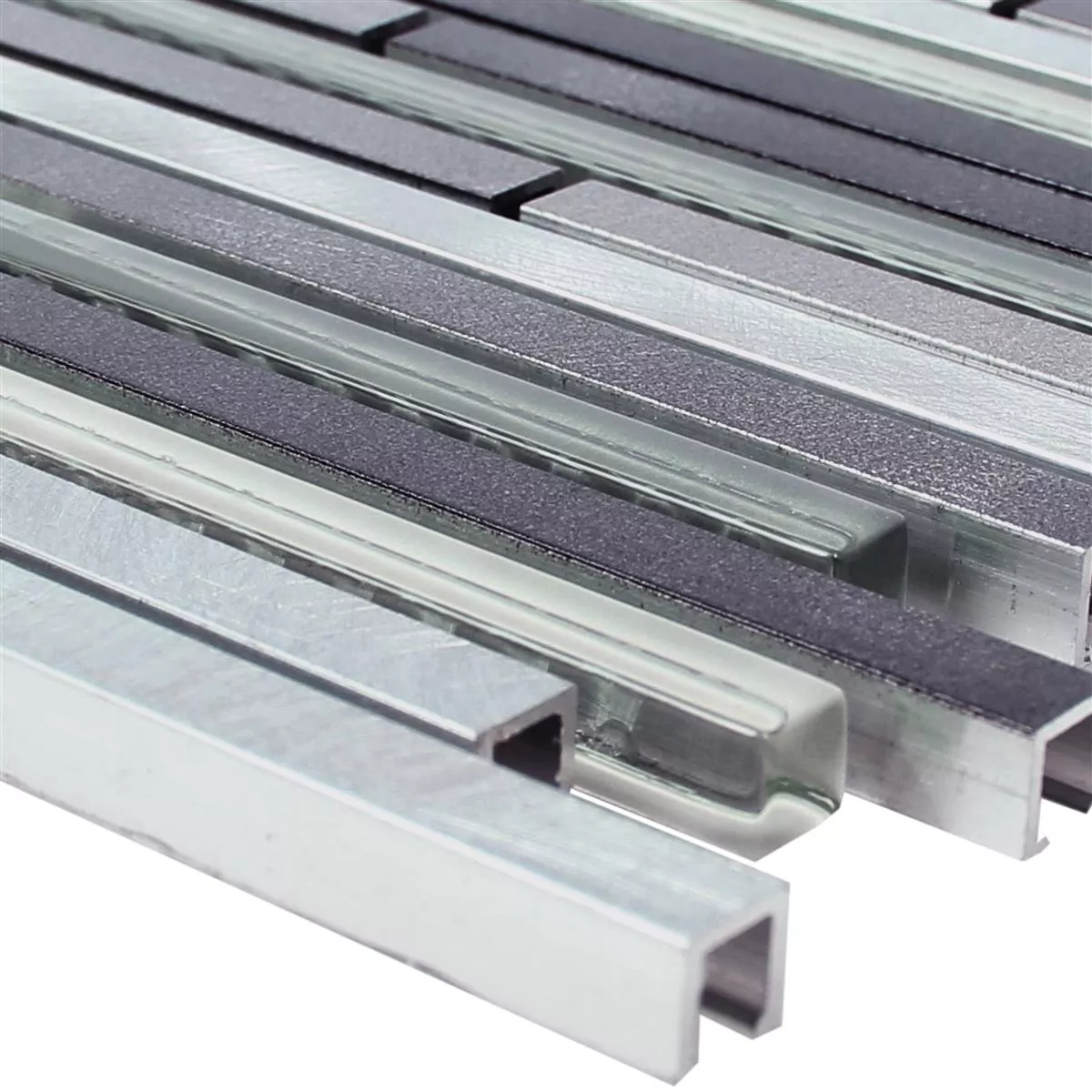 Glas Metall Mosaikfliesen Freeway Schwarz Silber
