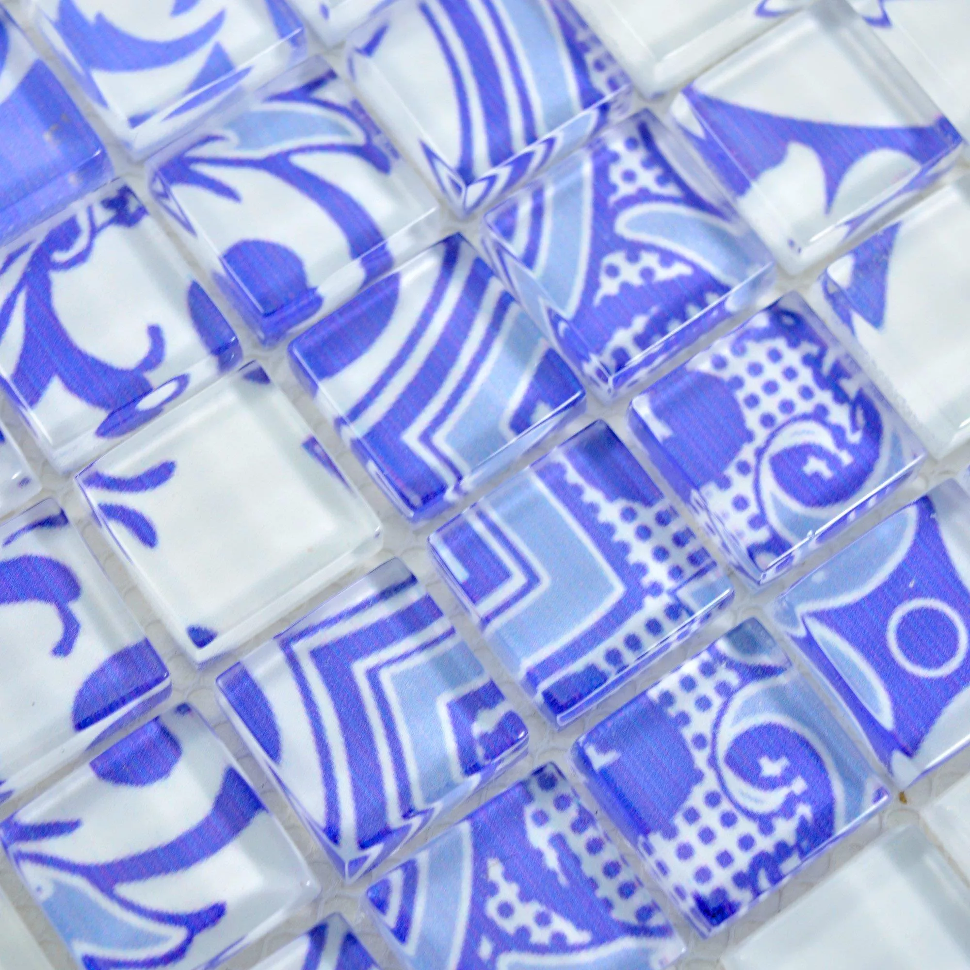 Muster von Glasmosaik Retrofliesen Noya Vintage Blau