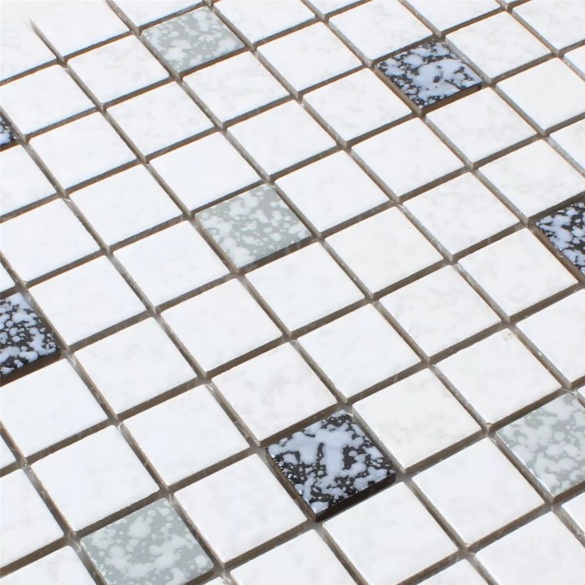 Campione Mosaico Ceramica Bianco Nero Battuto