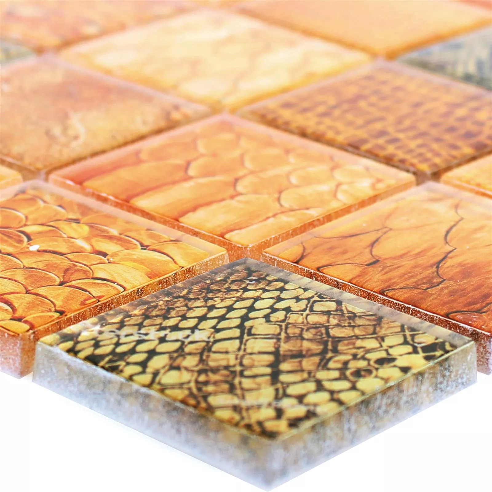 Muster von Glasmosaik Fliesen Python Orange