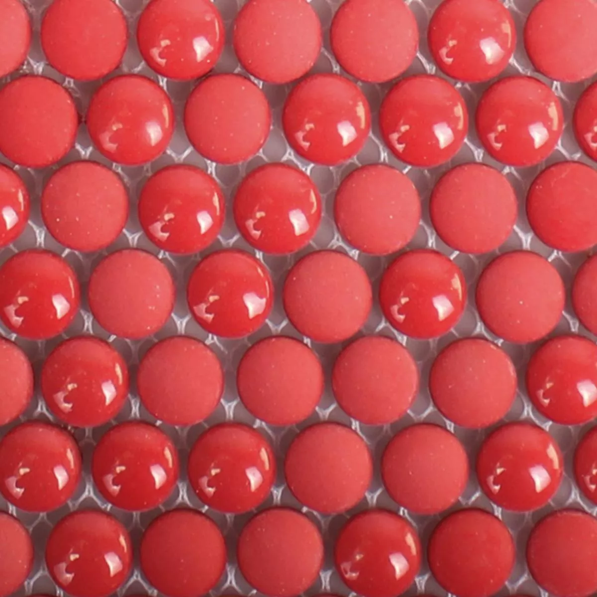 Muster von Glasmosaik Fliesen Bonbon Rund Eco Rot