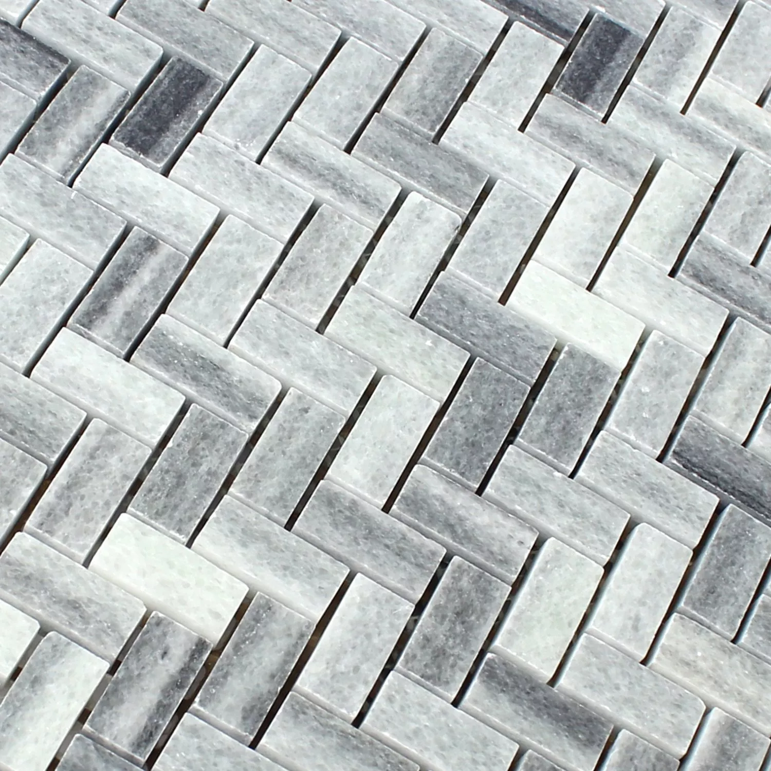 Muster von Mosaikfliesen Naturstein Marmor Grau Weiss Poliert