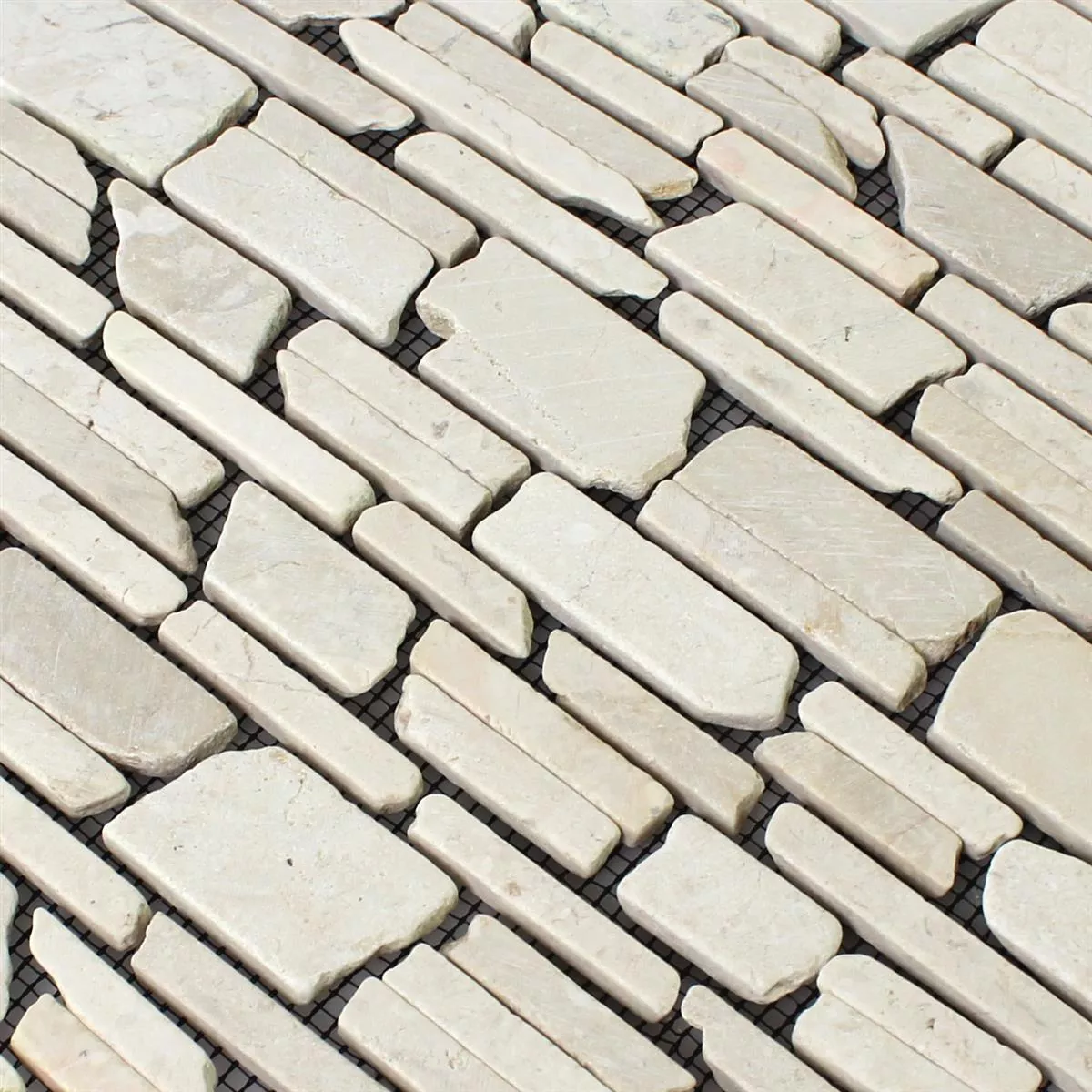 Muster von Mosaikfliesen Marmor Brick Biancone