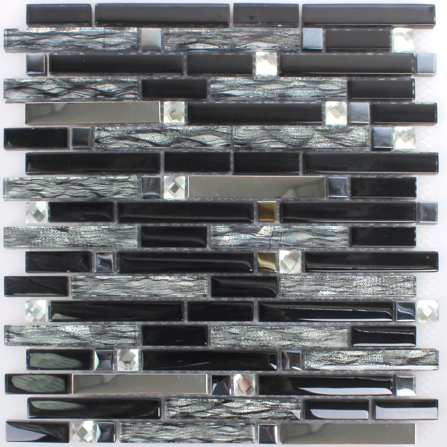 Muster von Mosaikfliesen Glas Metall Latoya Silber Schwarz